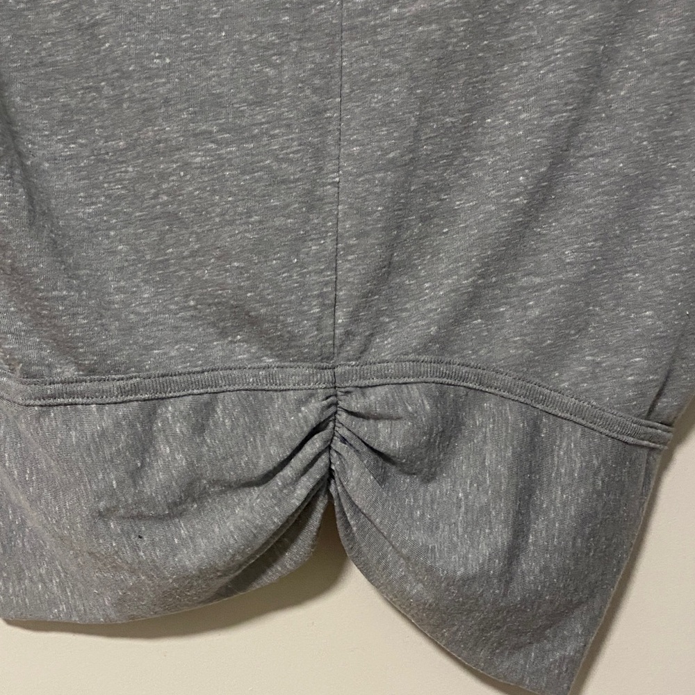 NWOT fighting eel top  xsmall - Picture 5 of 5